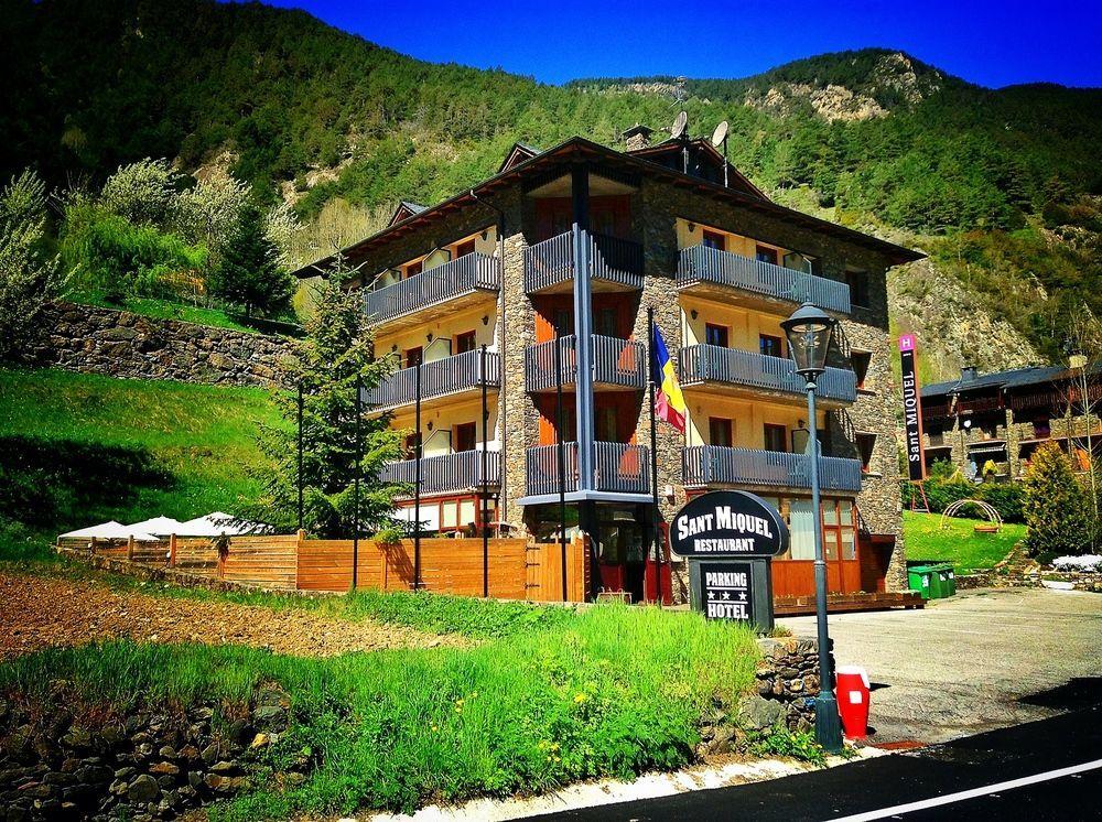 Hotel Sant Miquel อันดอร์รา ลา เวลลา ภายนอก รูปภาพ