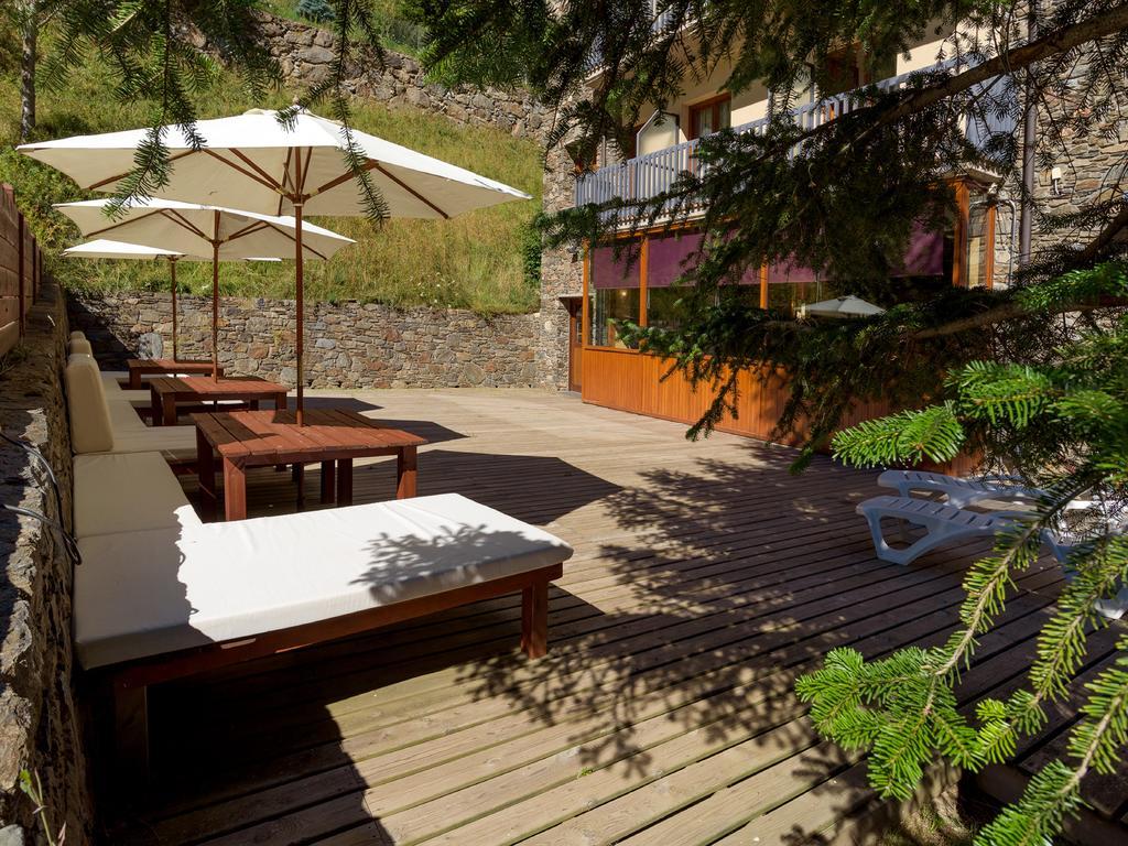 Hotel Sant Miquel อันดอร์รา ลา เวลลา ภายนอก รูปภาพ