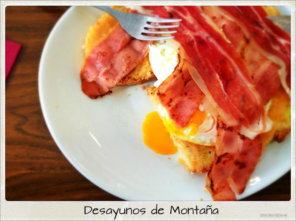 Hotel Sant Miquel อันดอร์รา ลา เวลลา ภายนอก รูปภาพ